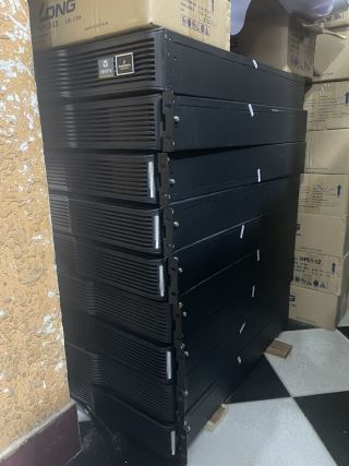 VERTIV Liebert® ITA Online-UPS 10kVA/9kW, Rackmount 4U, 230/ 400VAC (UHA1R-0100L)